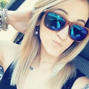 Meet your Posher, Vanessa